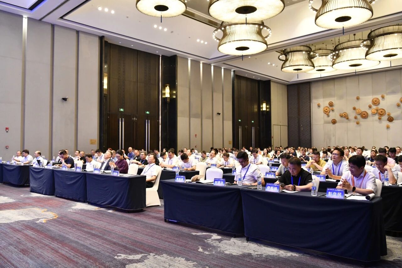 2026.10月饰面板大会2.jpg